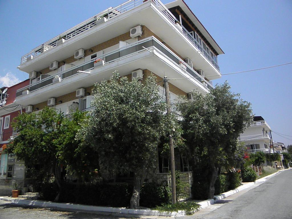Hotel Venetia Ireo  Extérieur photo